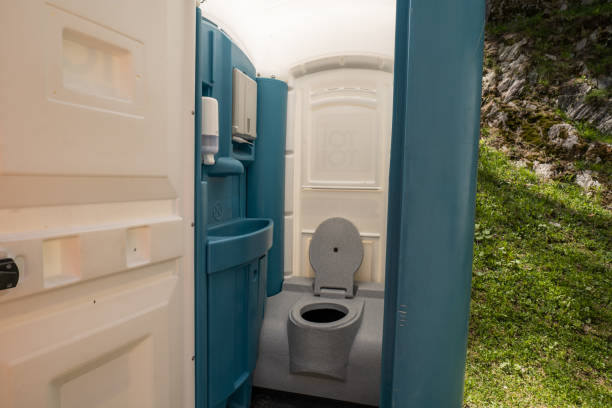 Best Affordable portable toilet rental  in Ocean Park, WA